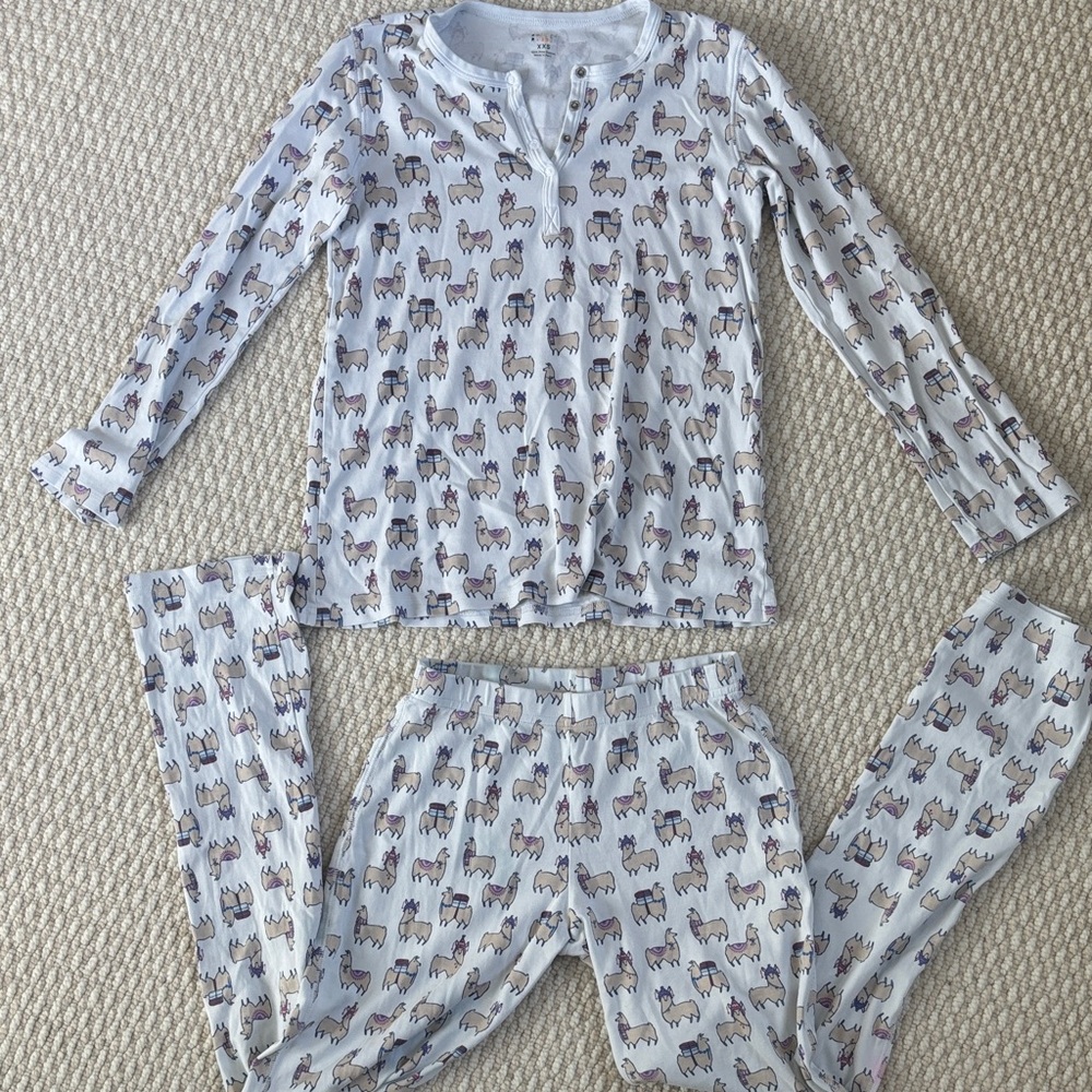 Roller Rabbit Llama Long Sleeve Pajamas Size XXS